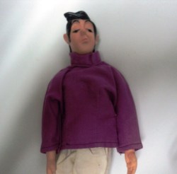 archie 3 dolls top_05